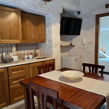 Cibum House Bed & Breakfast Alberobello Bagian luar foto